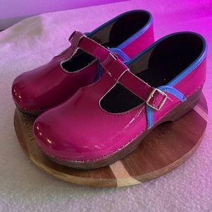 Sanita patent leather girls shoes size34